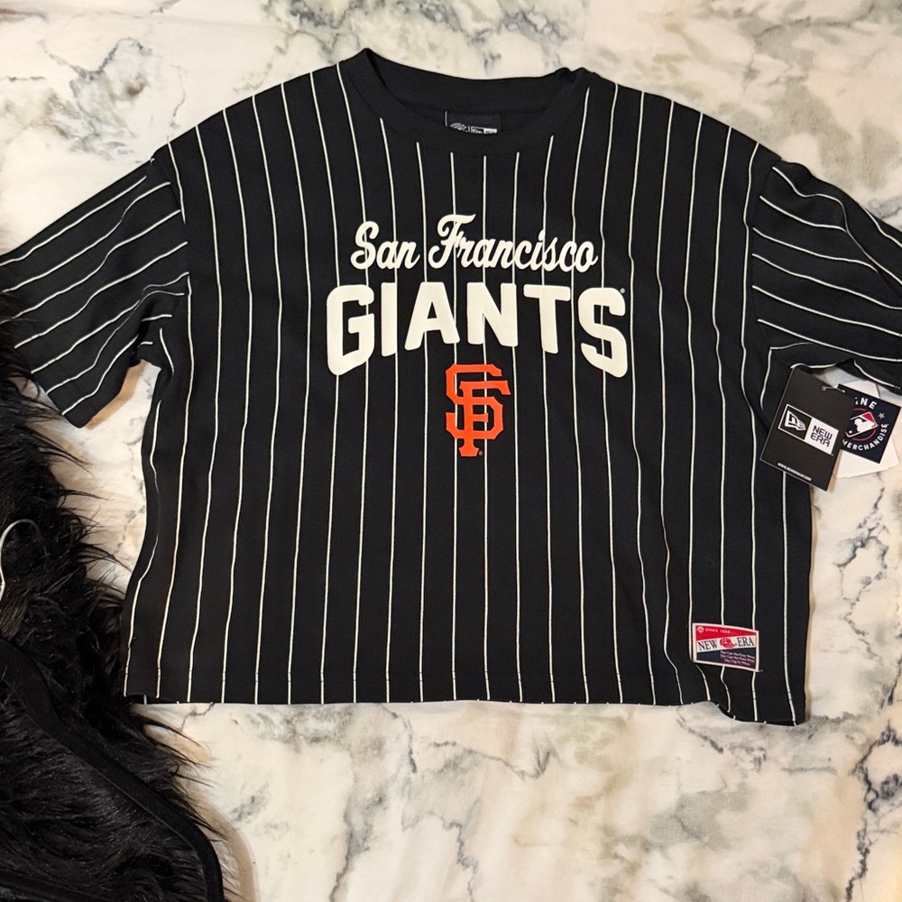 New Era San Francisco Giants Striped T-Shirt